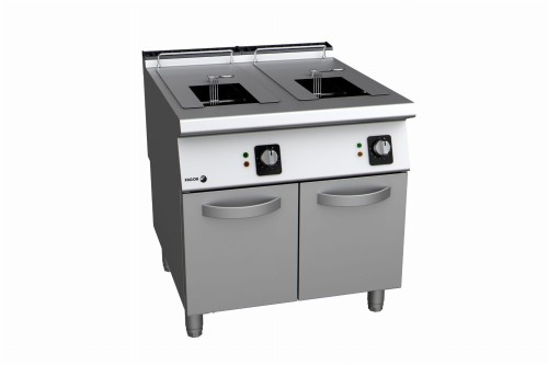 F-G9215.jpg